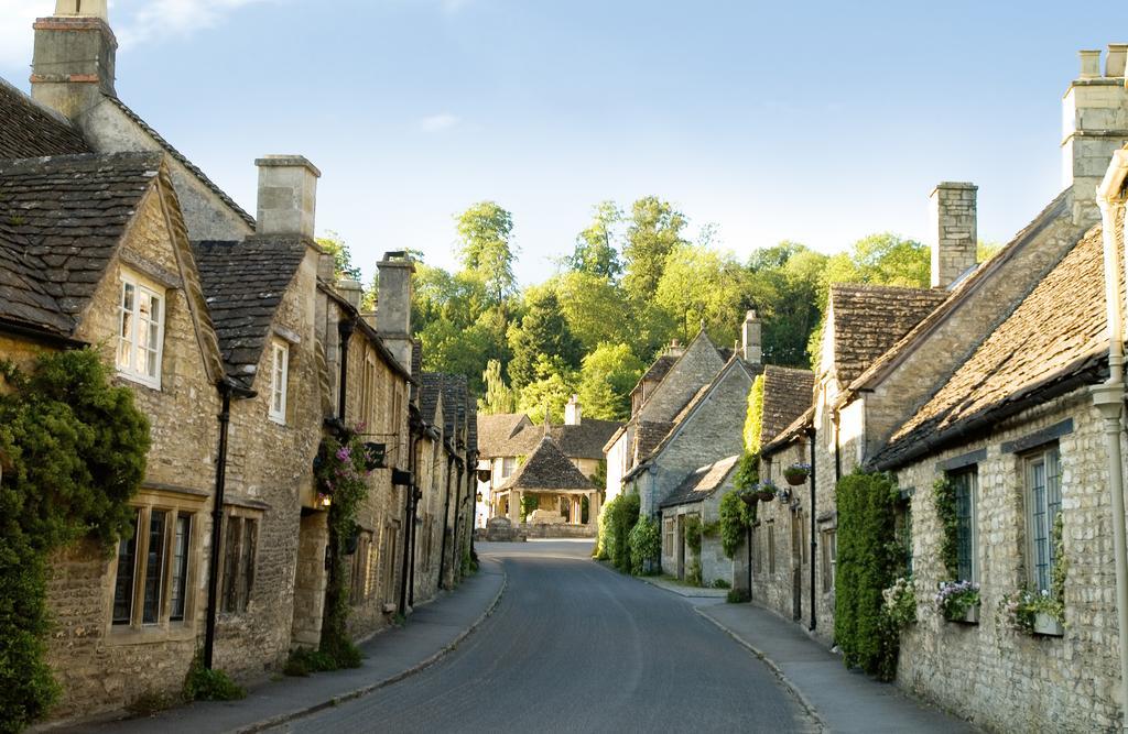 The Castle Inn Castle Combe Exterior foto